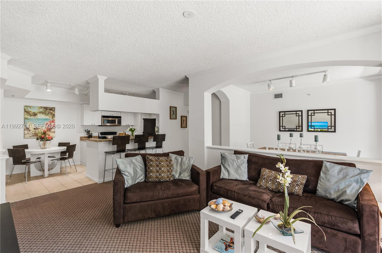 image Porto Bellagio Condo1