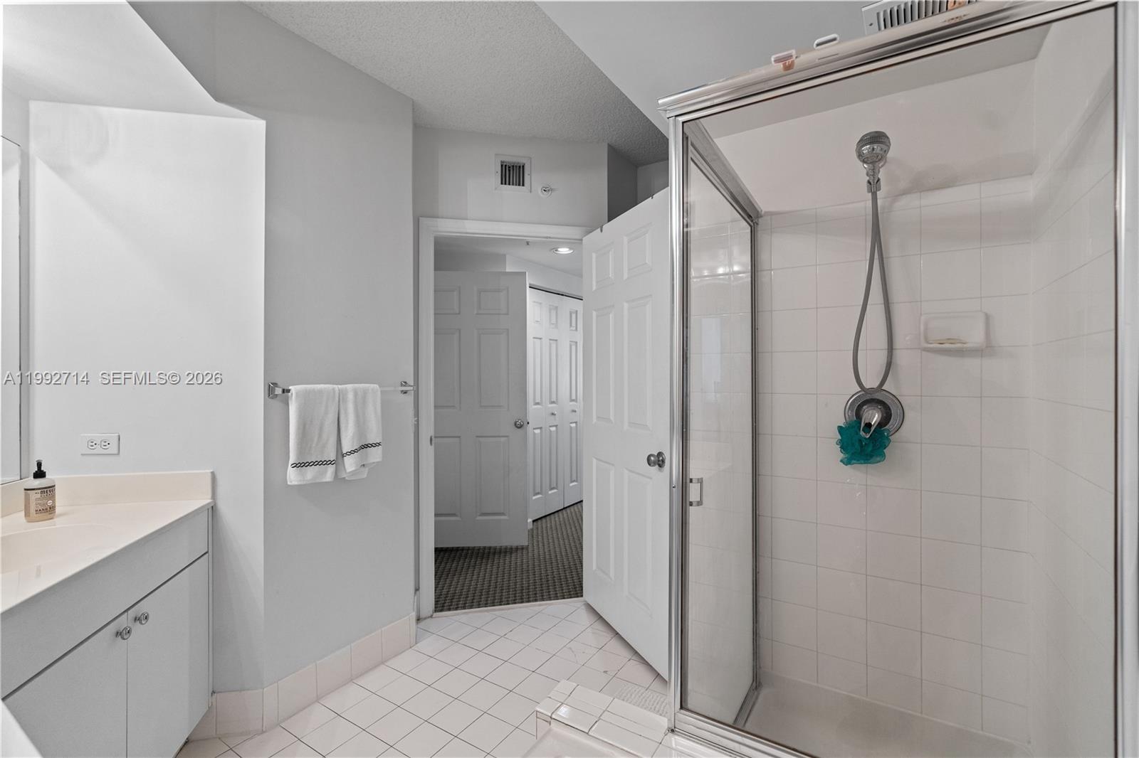 image Porto Bellagio Condo19