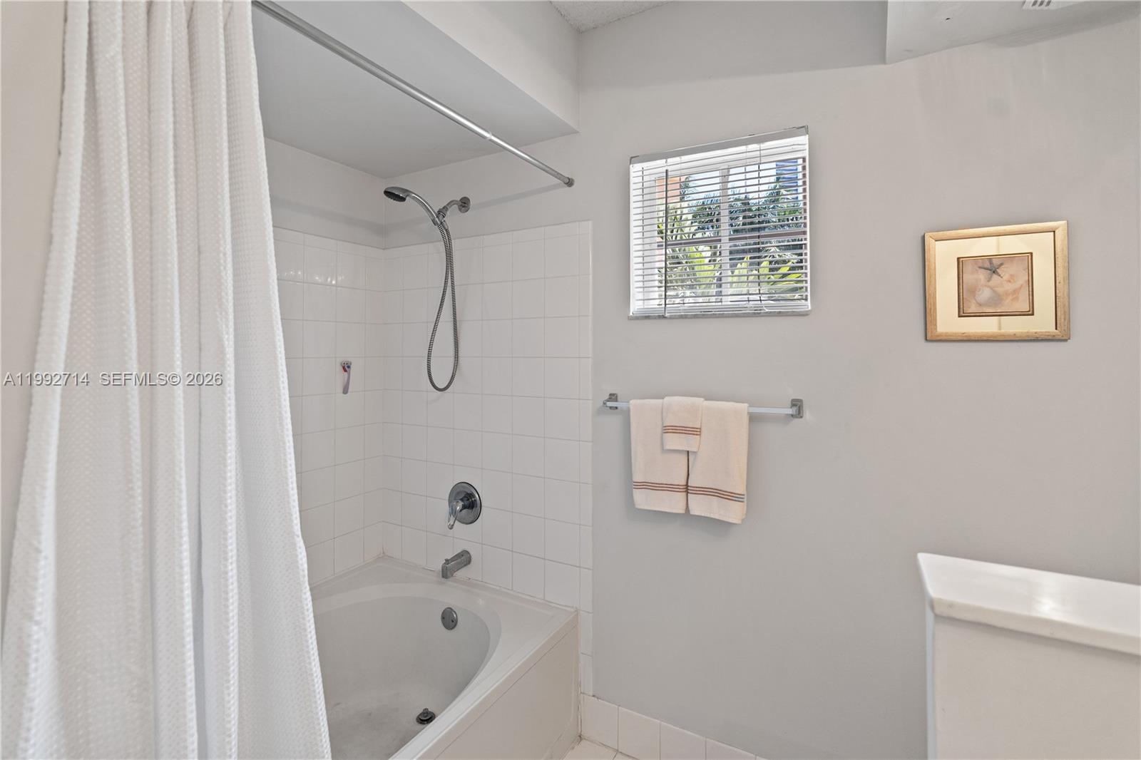 image Porto Bellagio Condo22