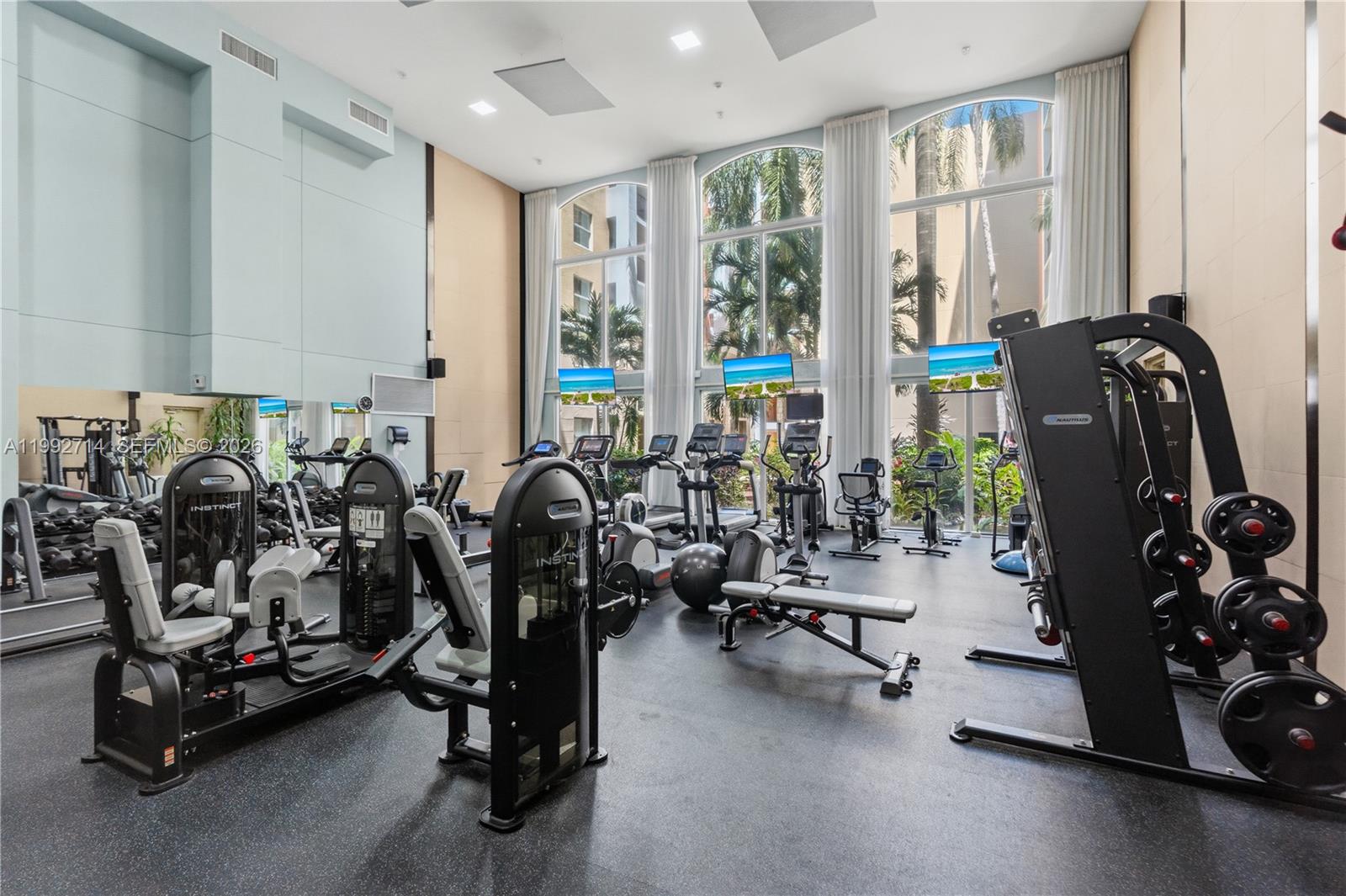 image Porto Bellagio Condo32