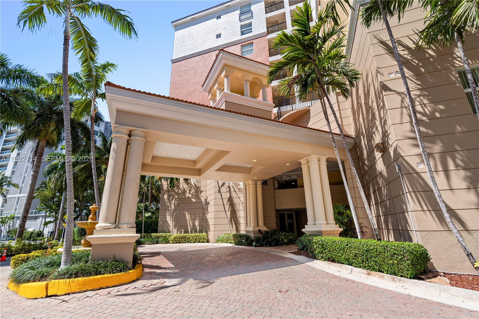 image Porto Bellagio Condo35