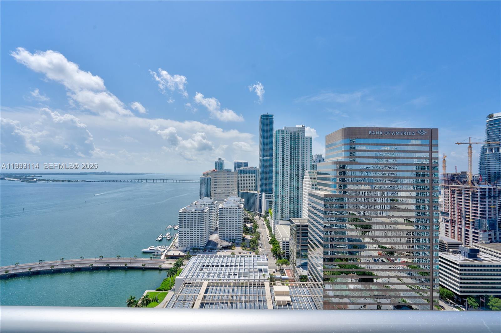 image Icon Brickell II16