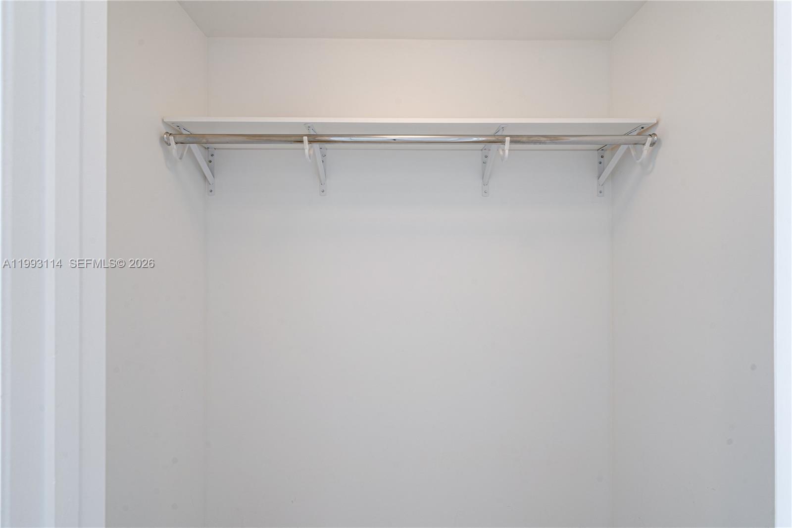 image Icon Brickell II37