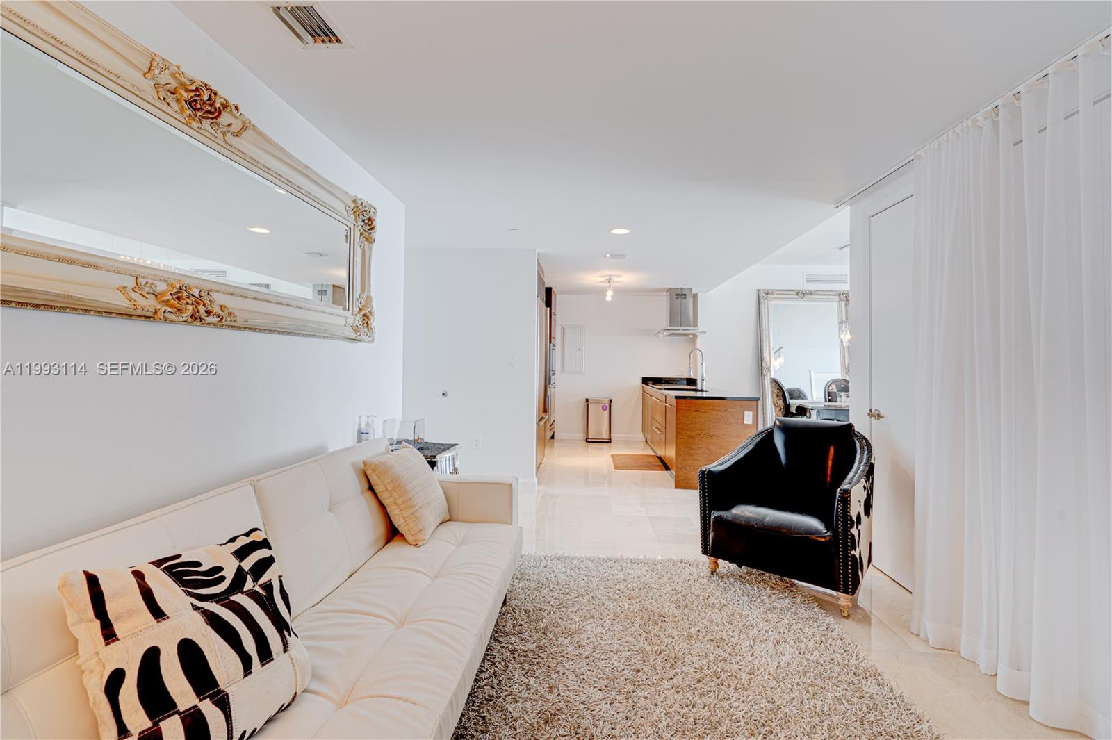 image Icon Brickell II6