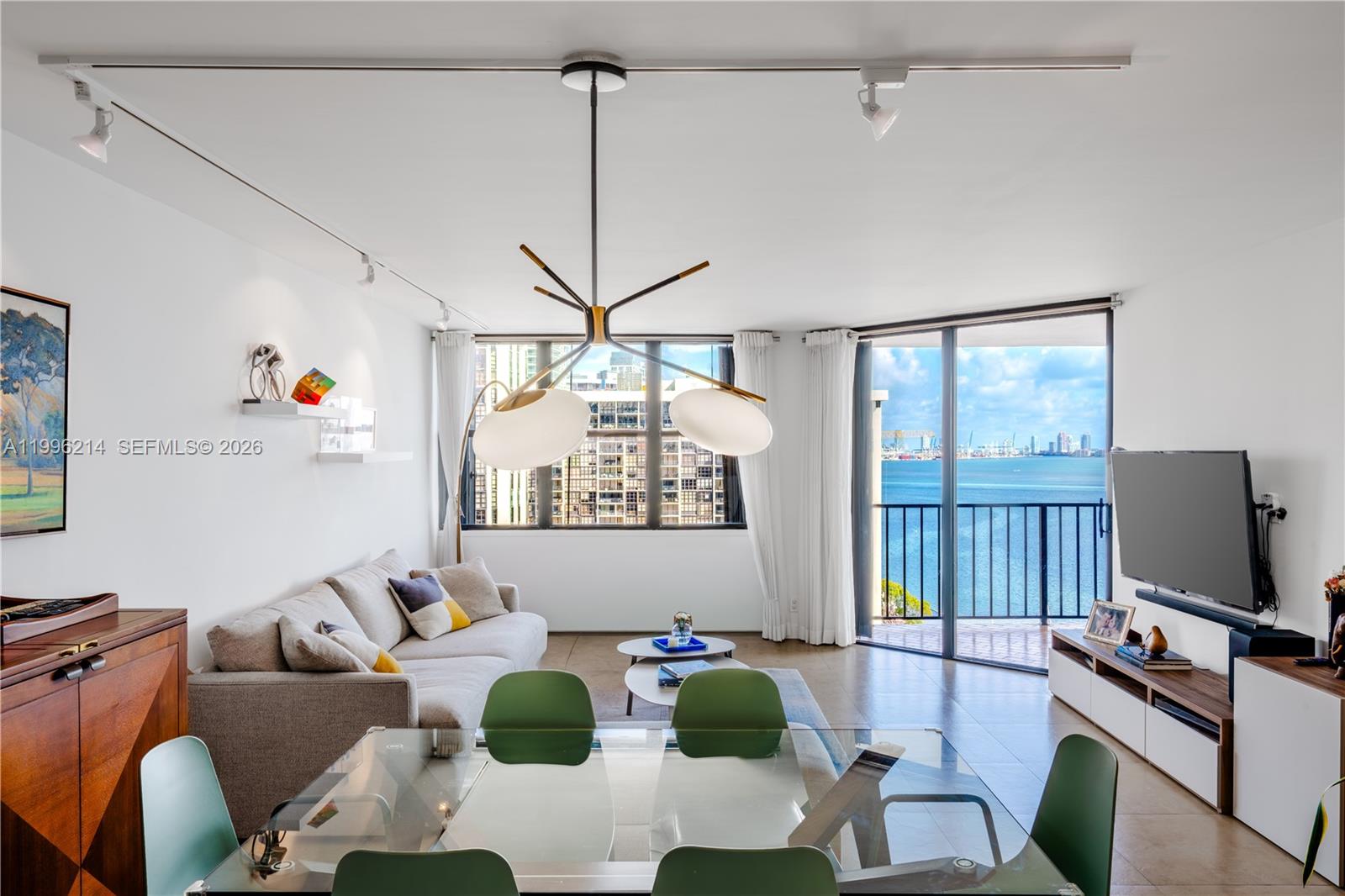 image Brickell Place IV2