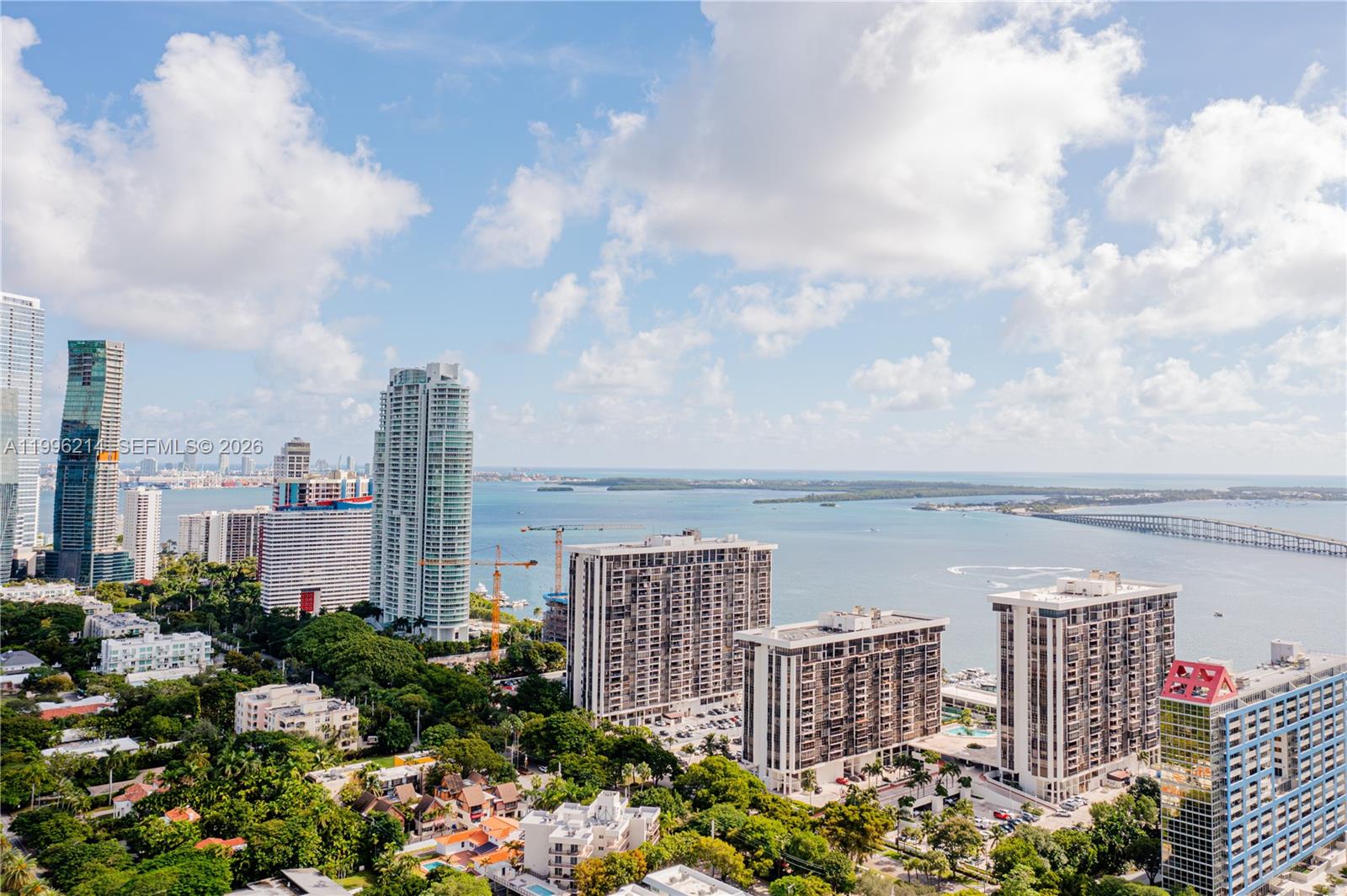 image Brickell Place IV30