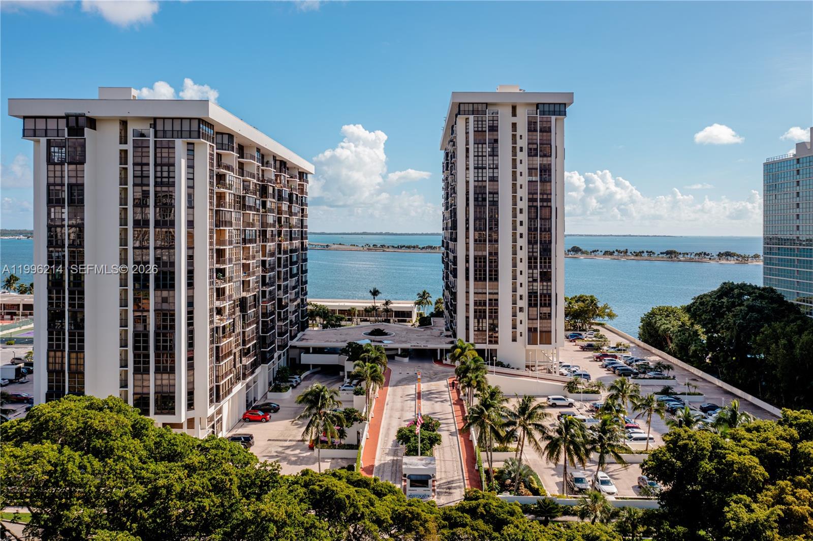 image Brickell Place IV36