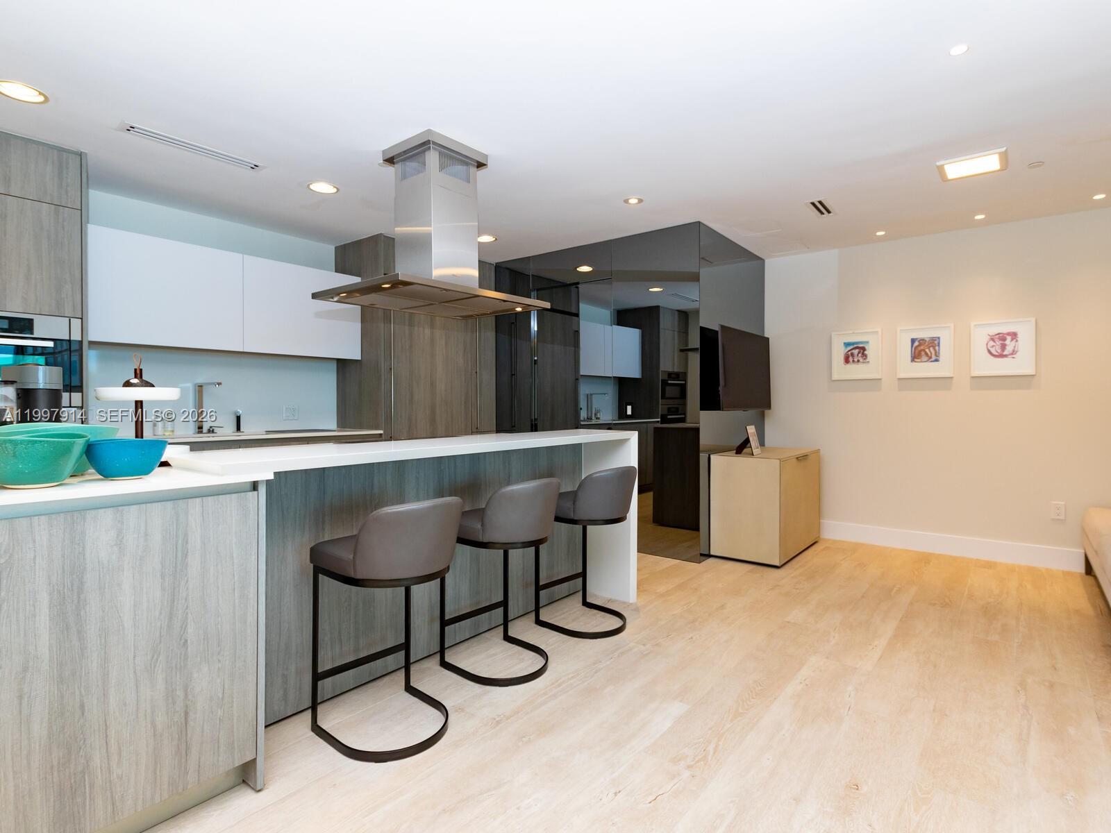 360 Ocean Dr #304S Key Biscayne, FL 33149