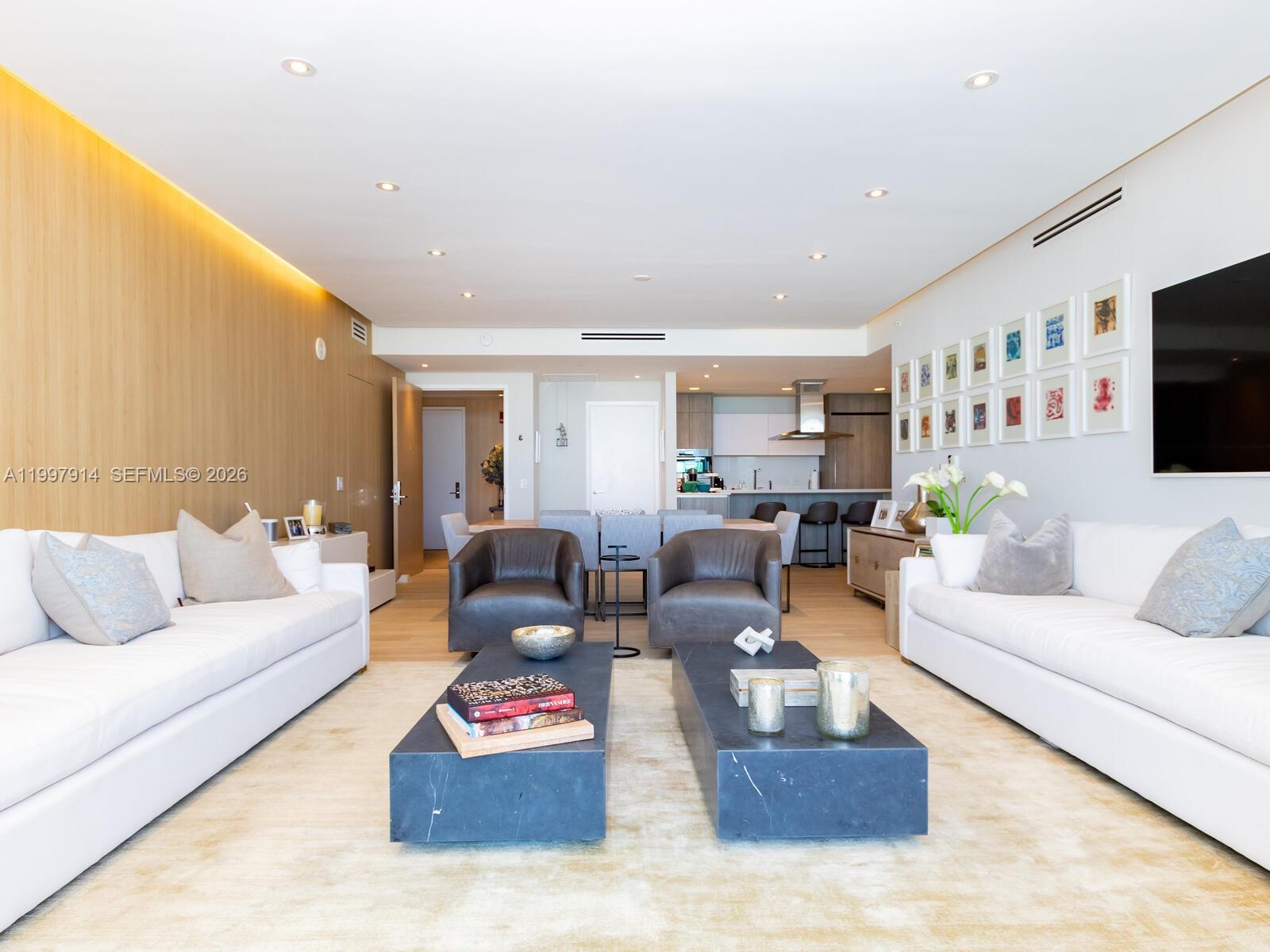 360 Ocean Dr #304S Key Biscayne, FL 33149