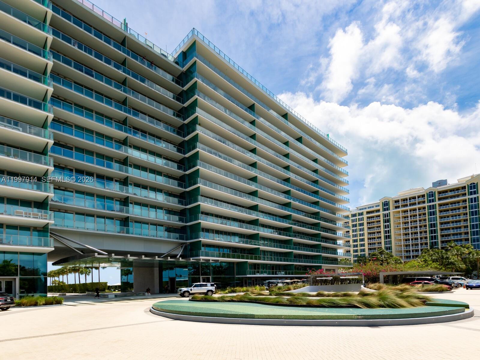 360 Ocean Dr #304S Key Biscayne, FL 33149