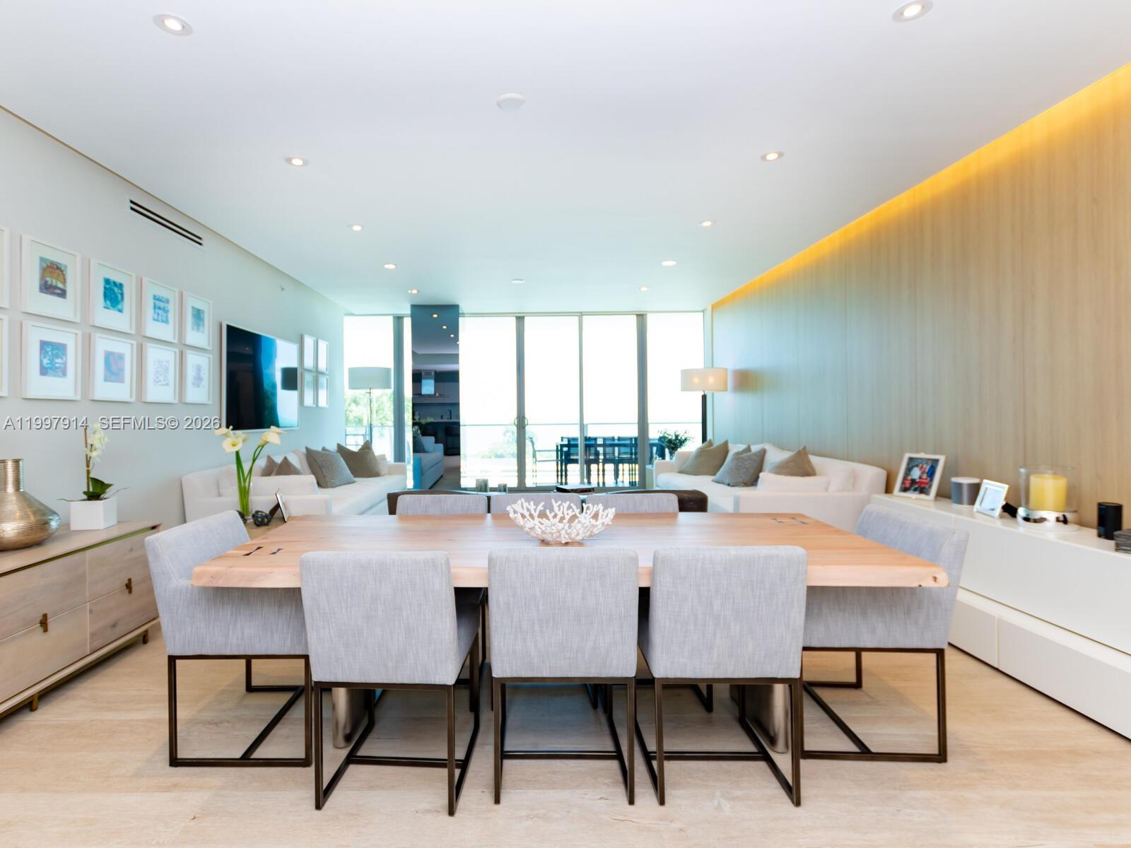 360 Ocean Dr #304S Key Biscayne, FL 33149