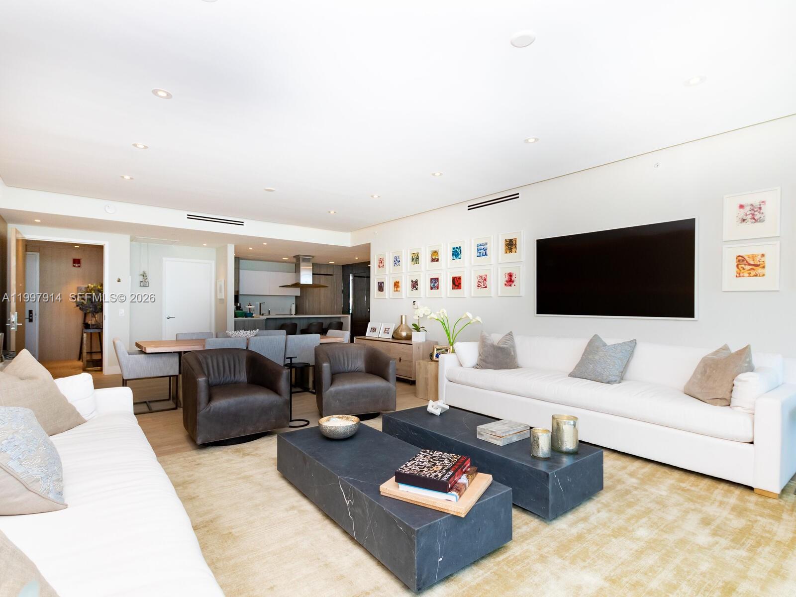 360 Ocean Dr #304S Key Biscayne, FL 33149