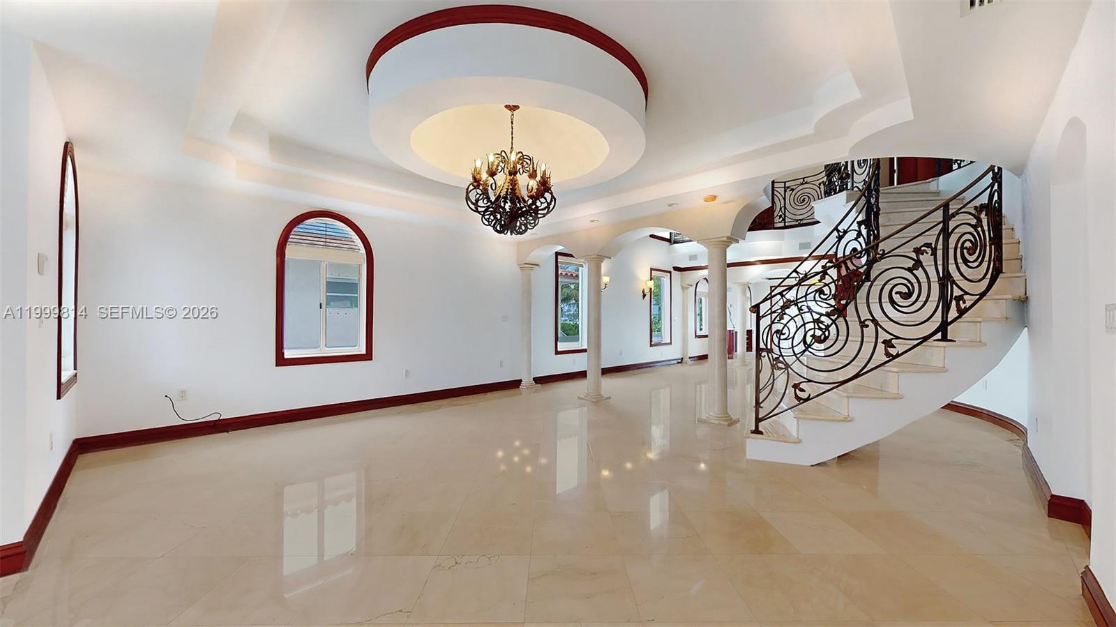 1131 Stillwater Dr Miami Beach, FL 33141