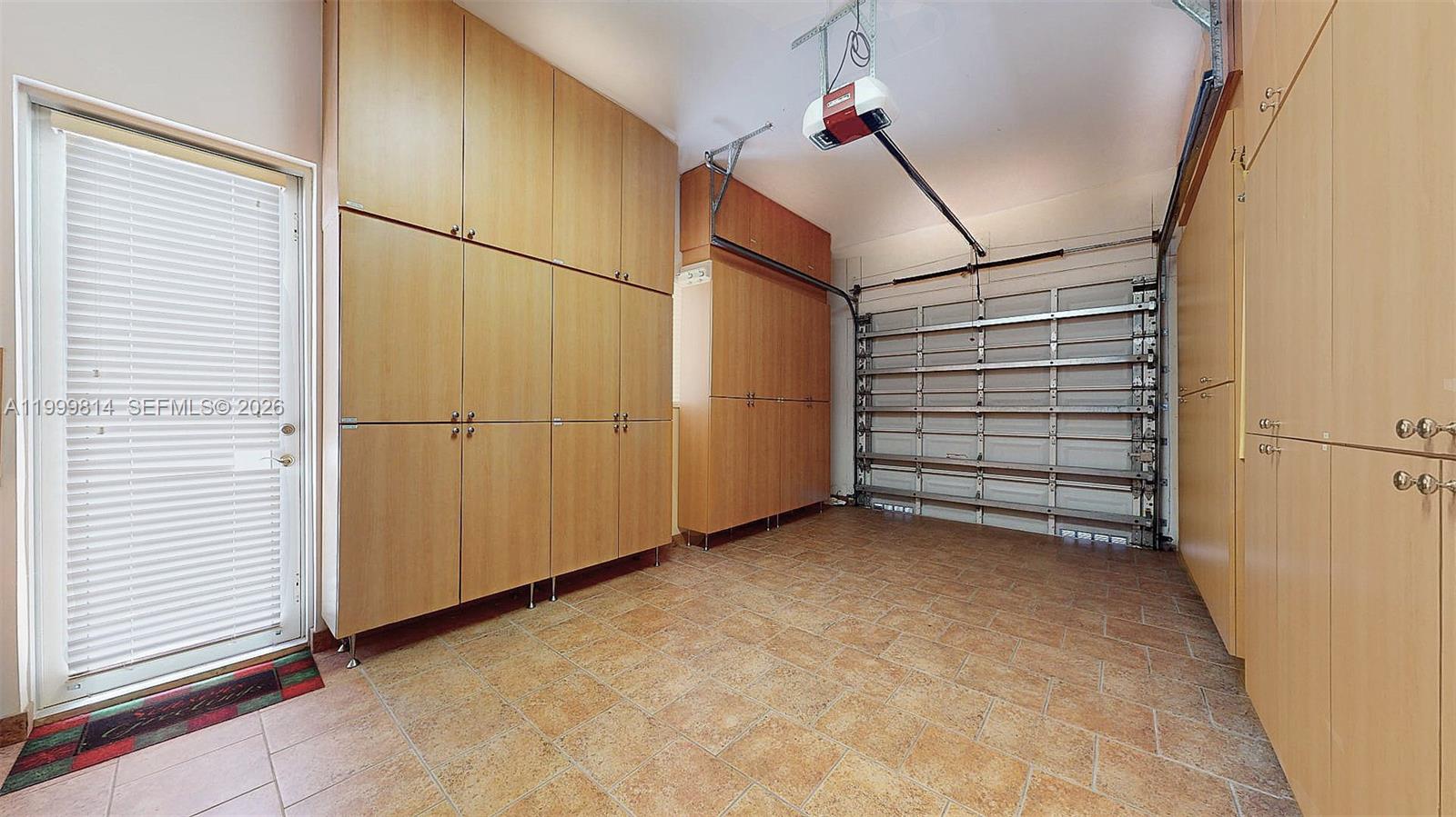 1131 Stillwater Dr Miami Beach, FL 33141