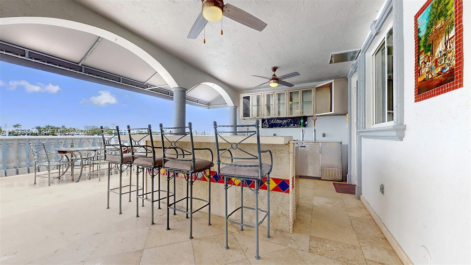 1131 Stillwater Dr Miami Beach, FL 33141