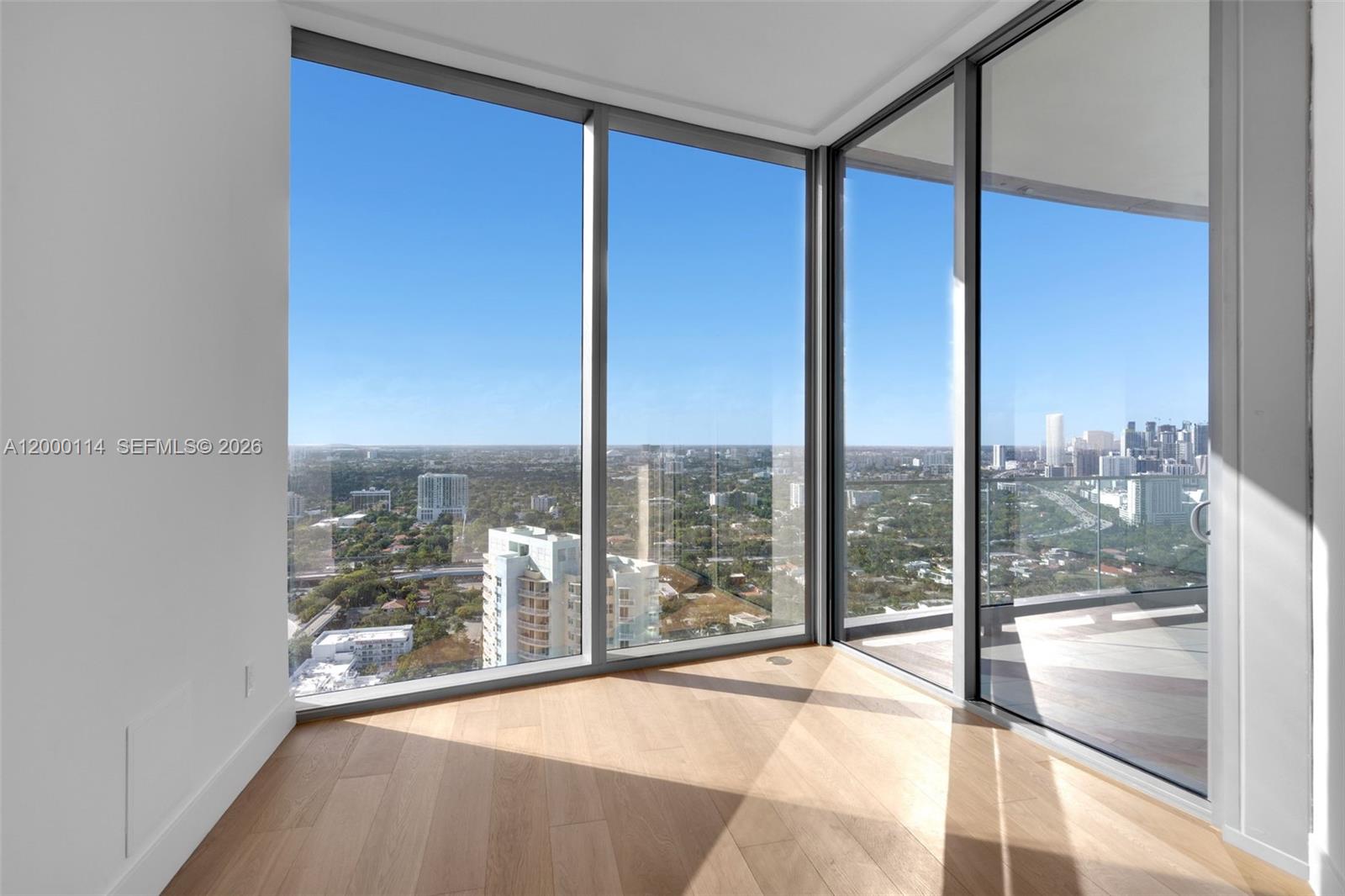 175 SE 25th Rd #3003 Miami, FL 33129