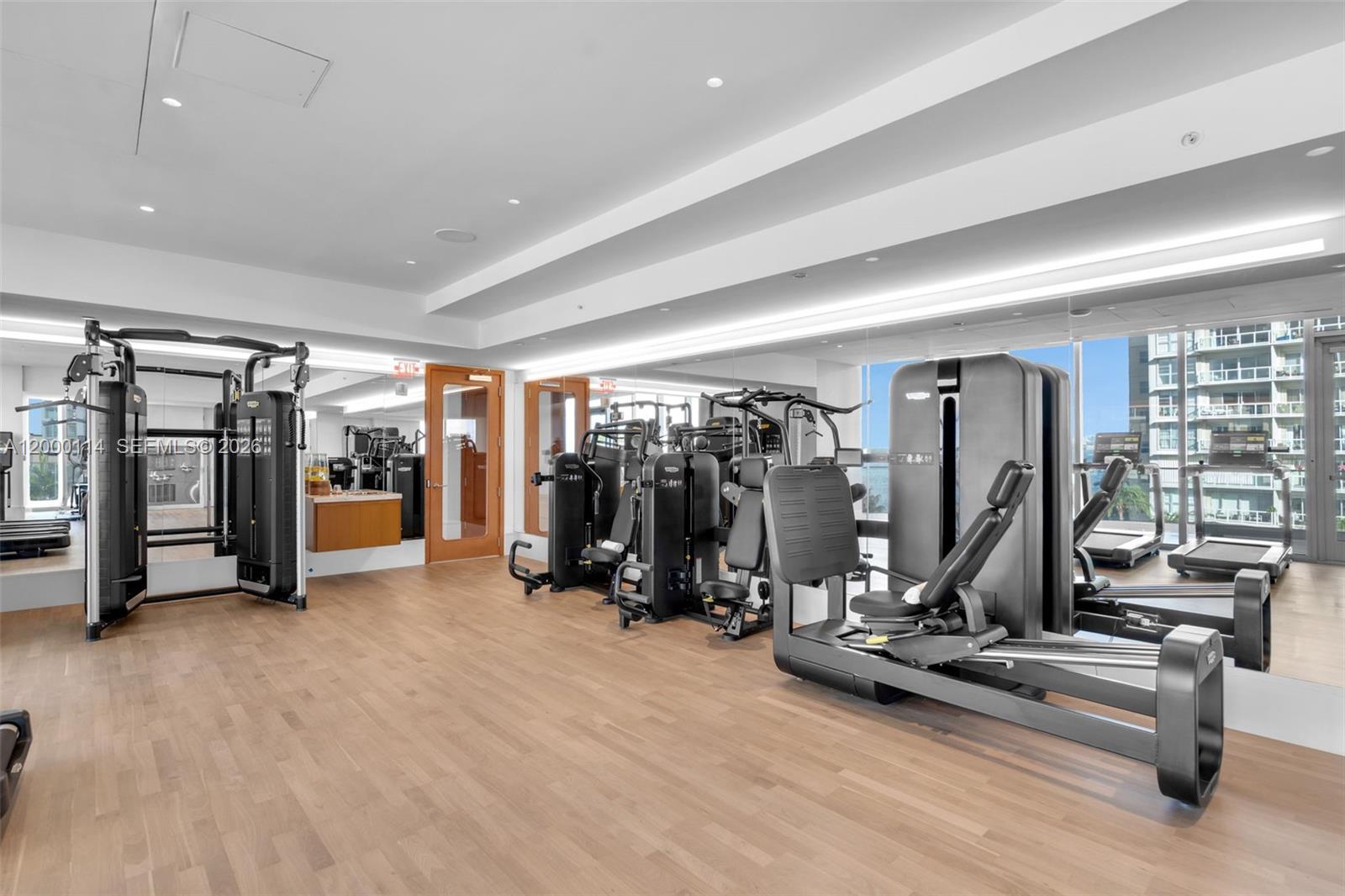 175 SE 25th Rd #3003 Miami, FL 33129