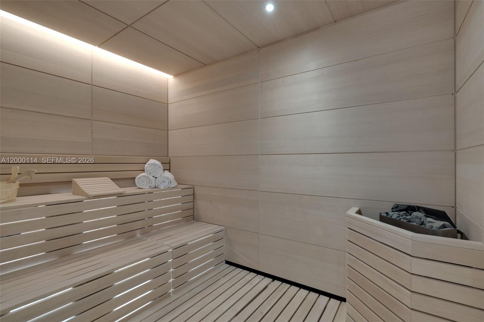 175 SE 25th Rd #3003 Miami, FL 33129