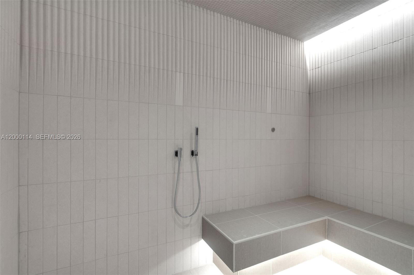 175 SE 25th Rd #3003 Miami, FL 33129