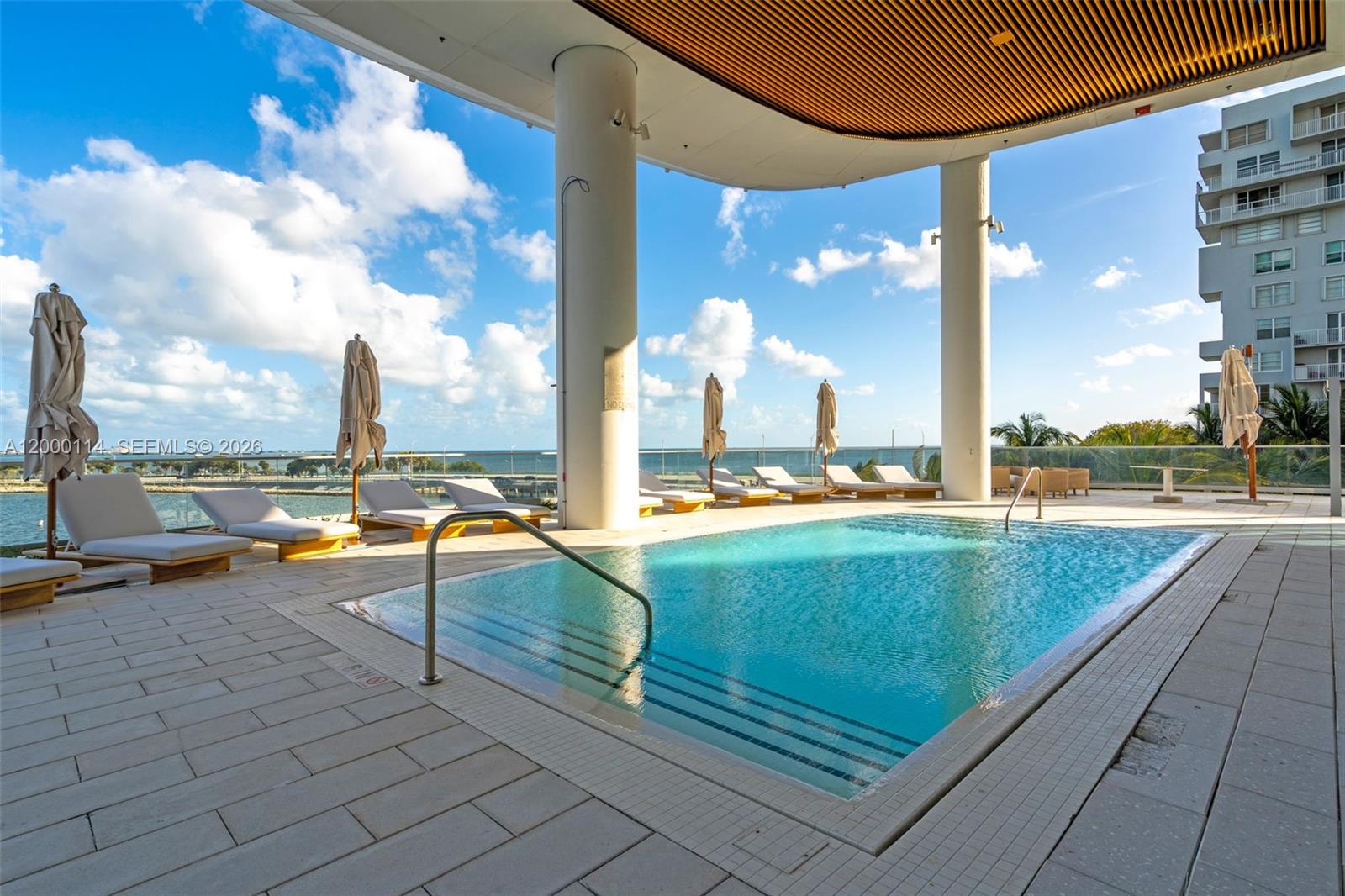 175 SE 25th Rd #3003 Miami, FL 33129