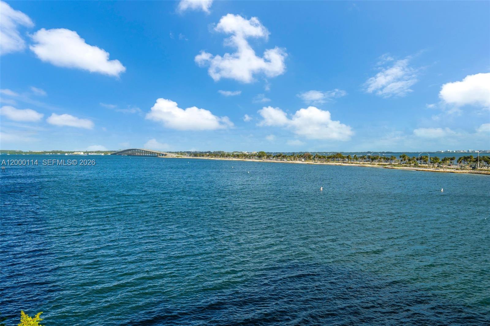 175 SE 25th Rd #3003 Miami, FL 33129