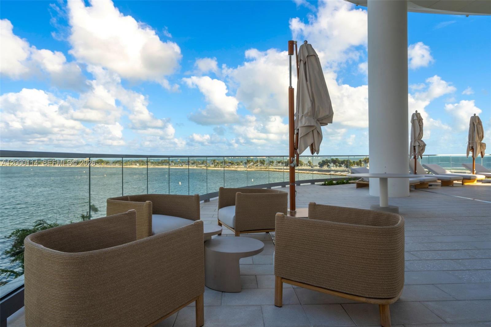 175 SE 25th Rd #3003 Miami, FL 33129