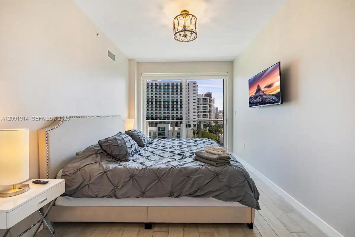 image 26 Edgewater13