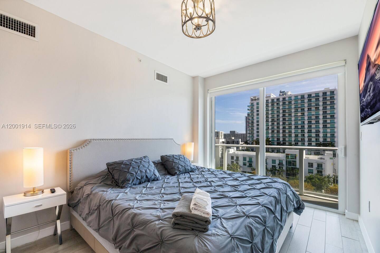 image 26 Edgewater14