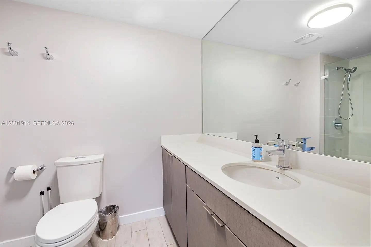 image 26 Edgewater16