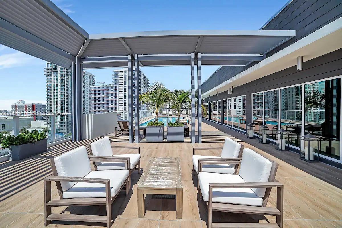 image 26 Edgewater24