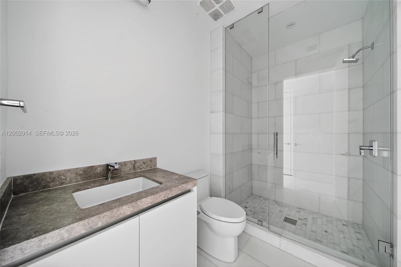 175 SE 25th Rd #2602 Miami, FL 33129