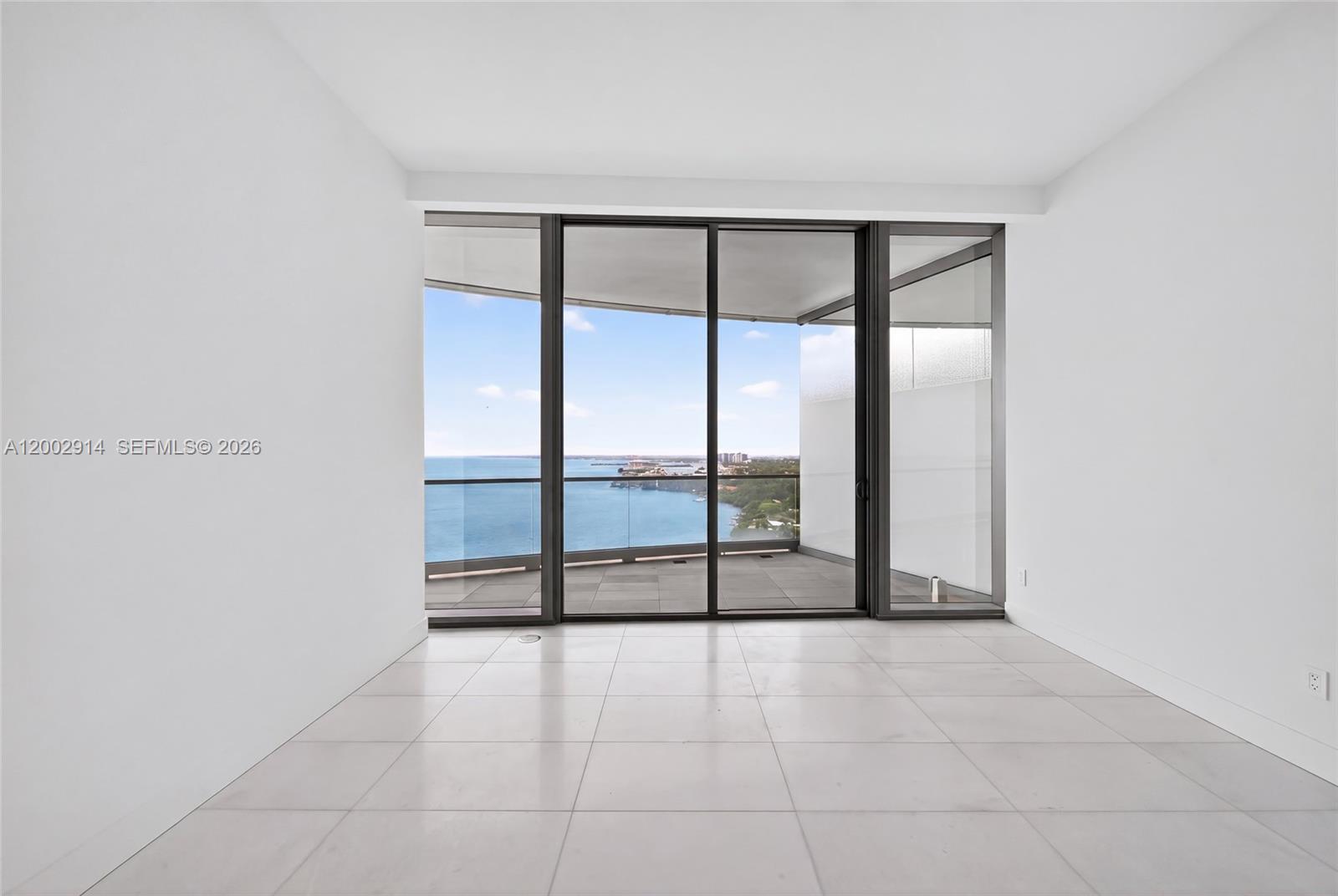 175 SE 25th Rd #2602 Miami, FL 33129