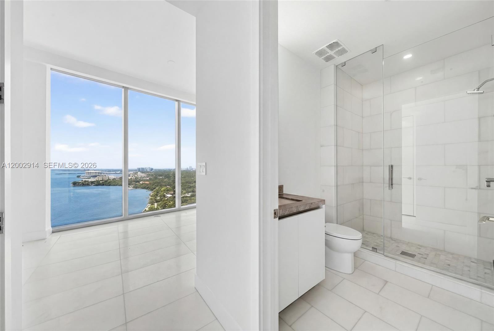 175 SE 25th Rd #2602 Miami, FL 33129