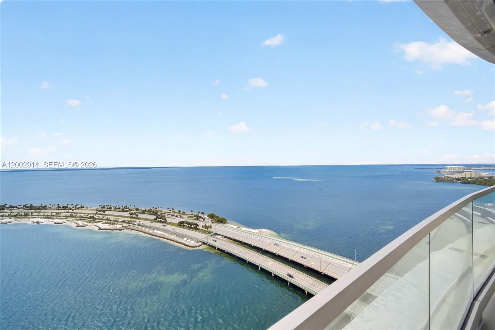 175 SE 25th Rd #2602 Miami, FL 33129