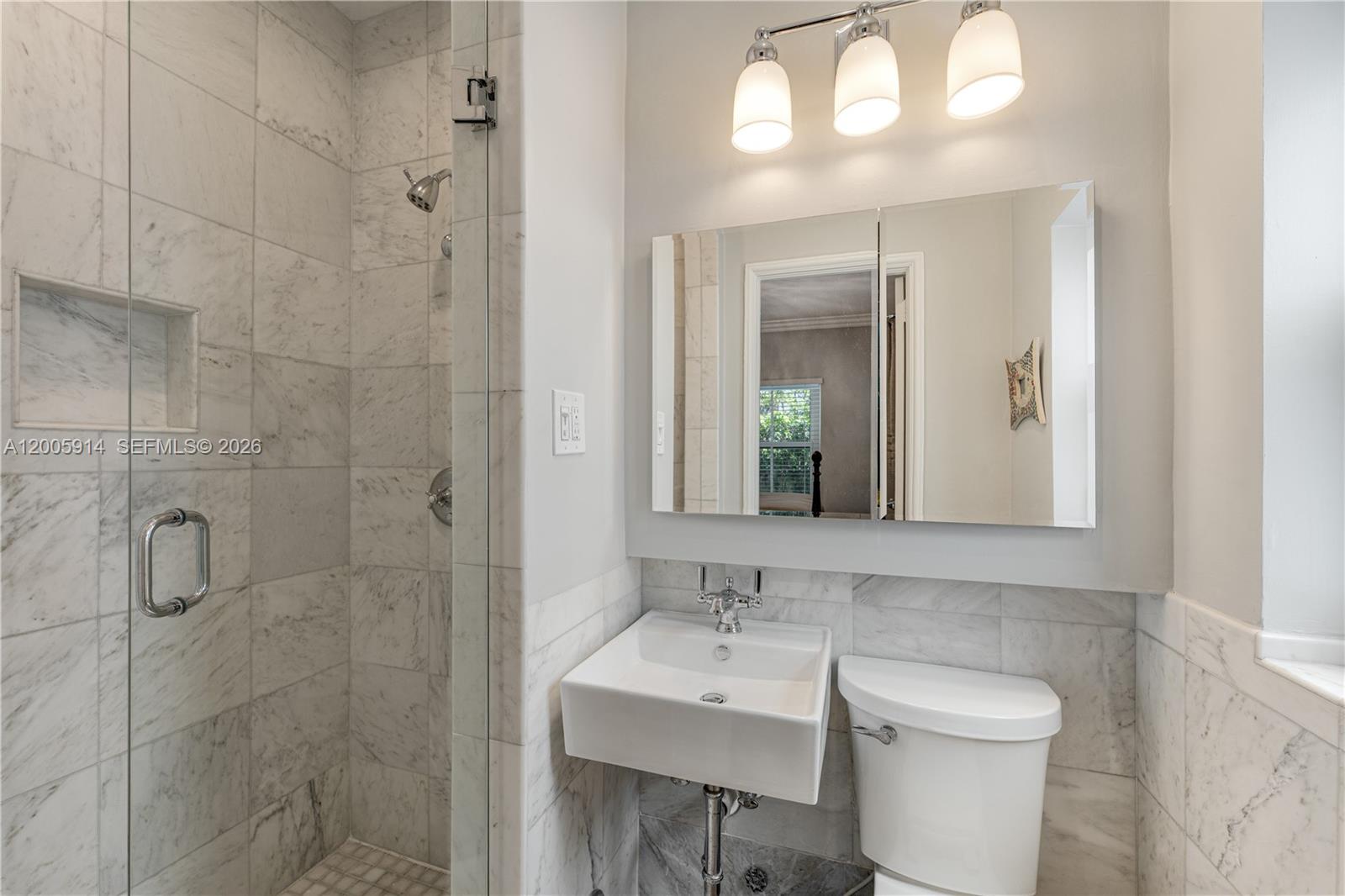 528 Alcazar Ave Coral Gables, FL 33134