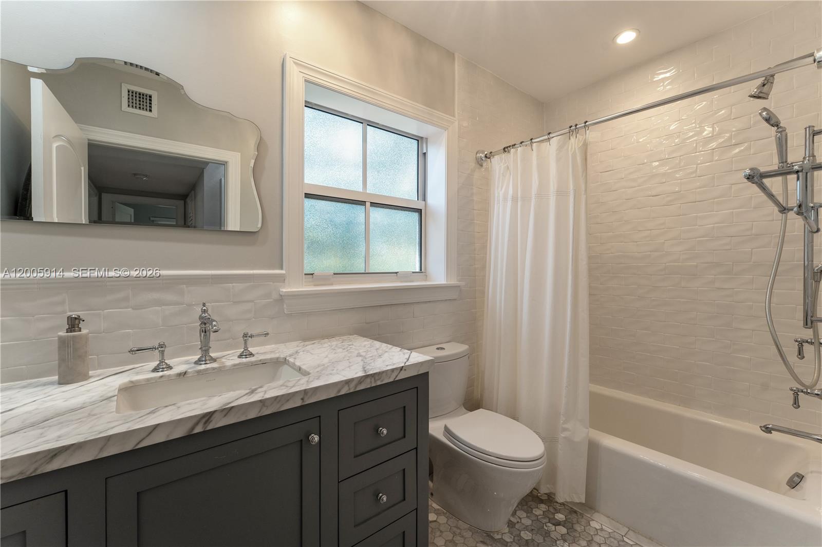 528 Alcazar Ave Coral Gables, FL 33134