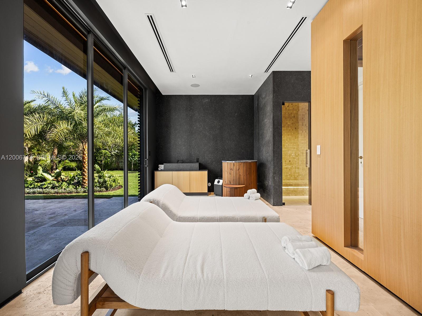 6690 SW 96th St Pinecrest, FL 33156