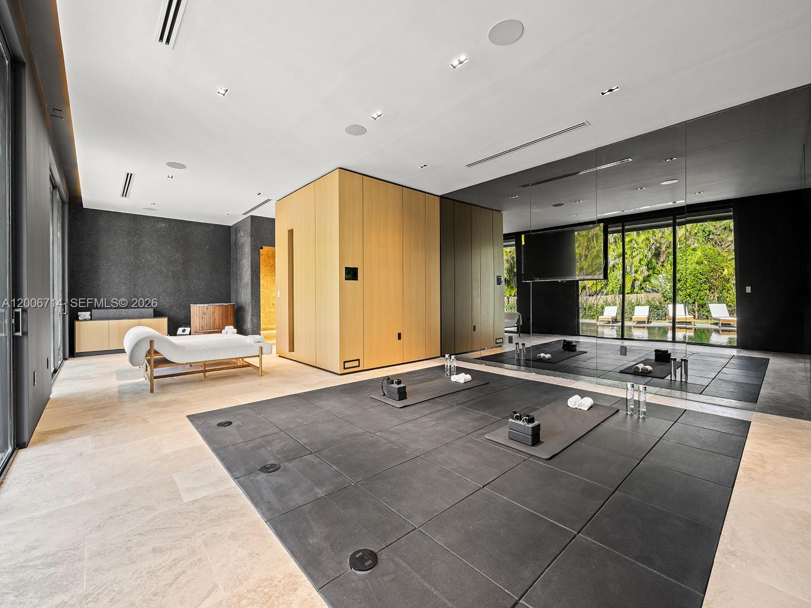 6690 SW 96th St Pinecrest, FL 33156