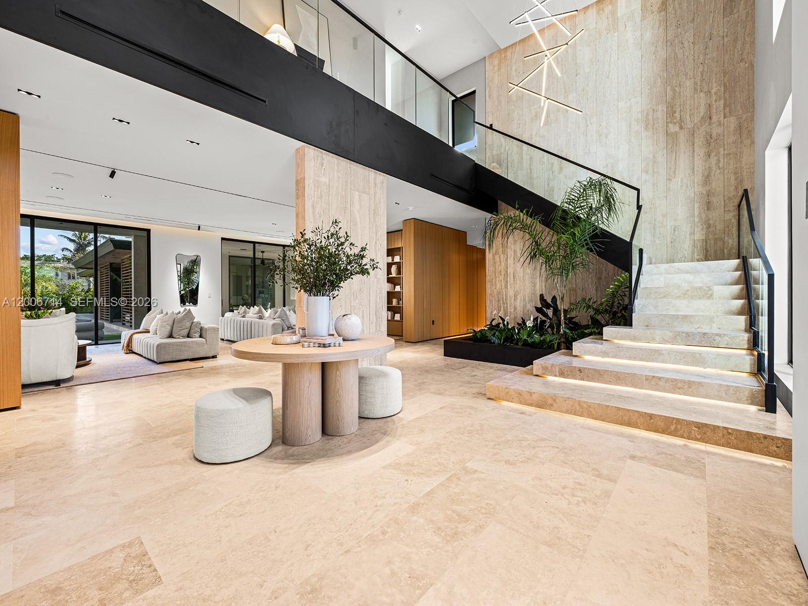 6690 SW 96th St Pinecrest, FL 33156