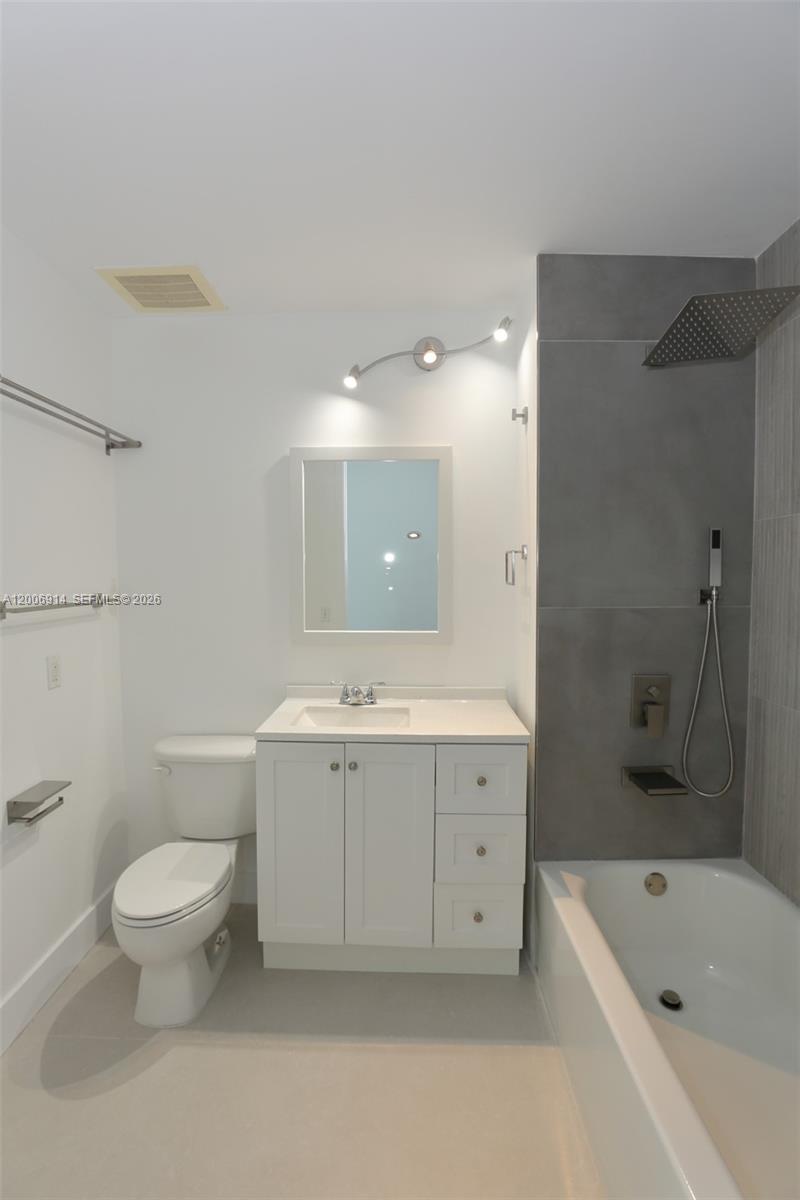 image Edgewater Lofts10