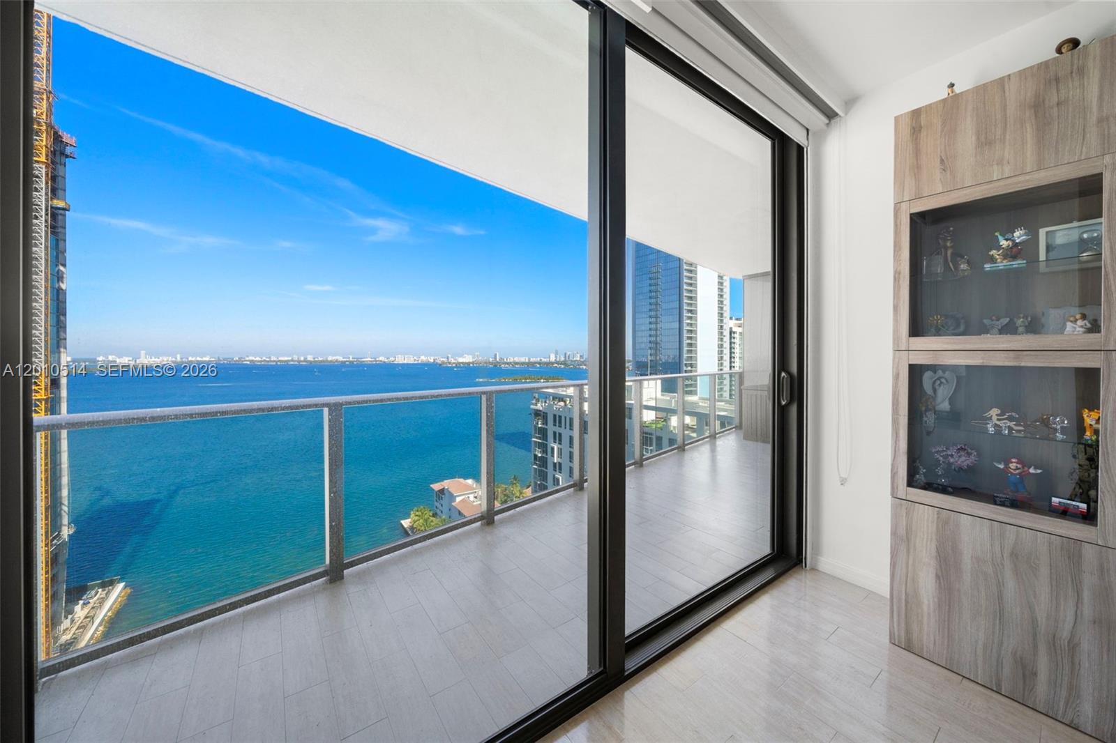 460 NE 28th St #2405 Miami, FL 33137