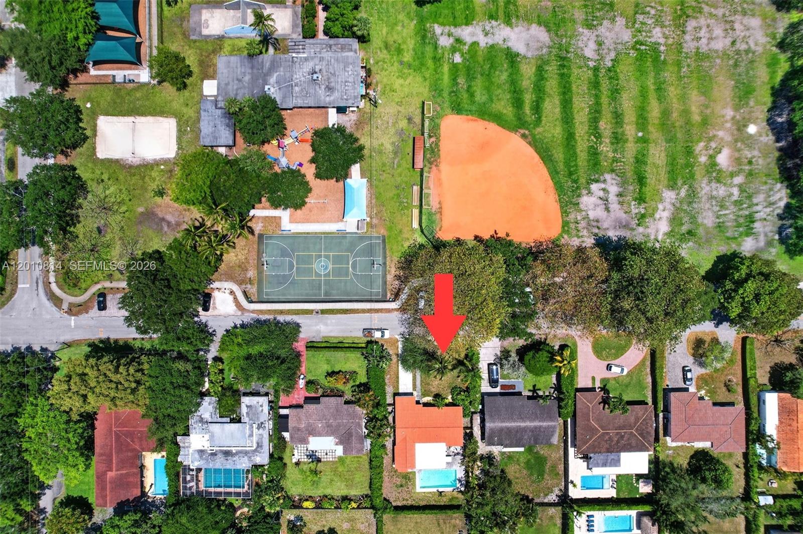 11400 NE 9th Ave Biscayne Park, FL 33161