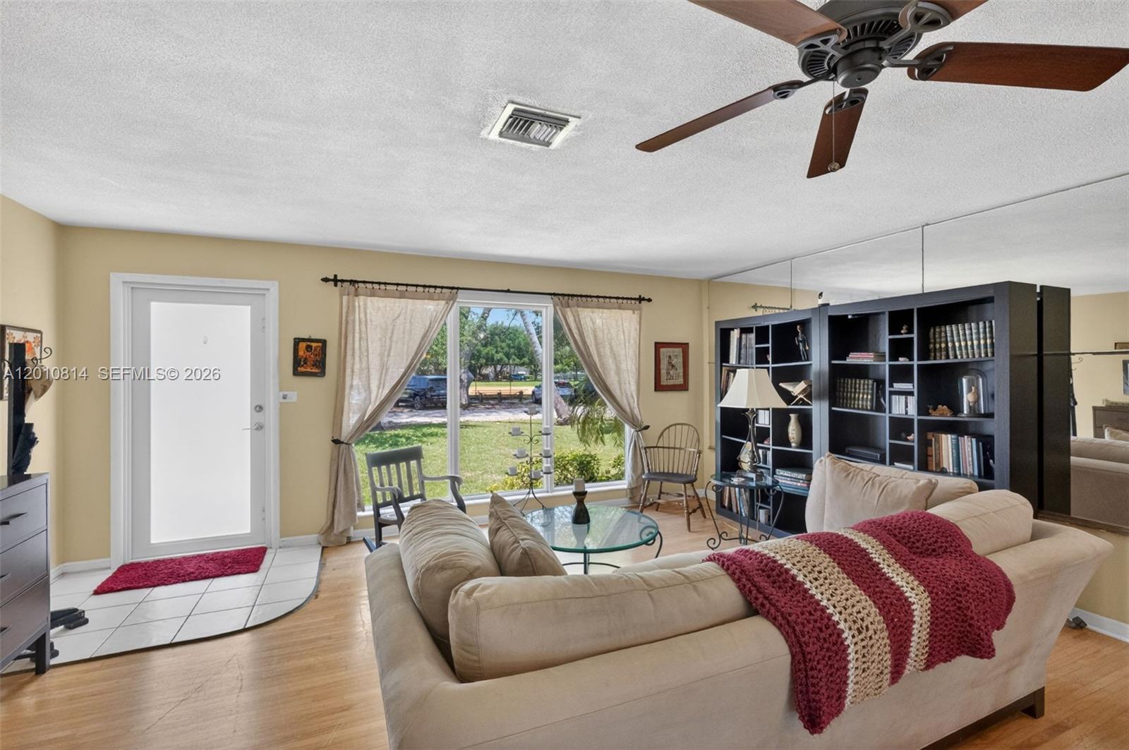 11400 NE 9th Ave Biscayne Park, FL 33161