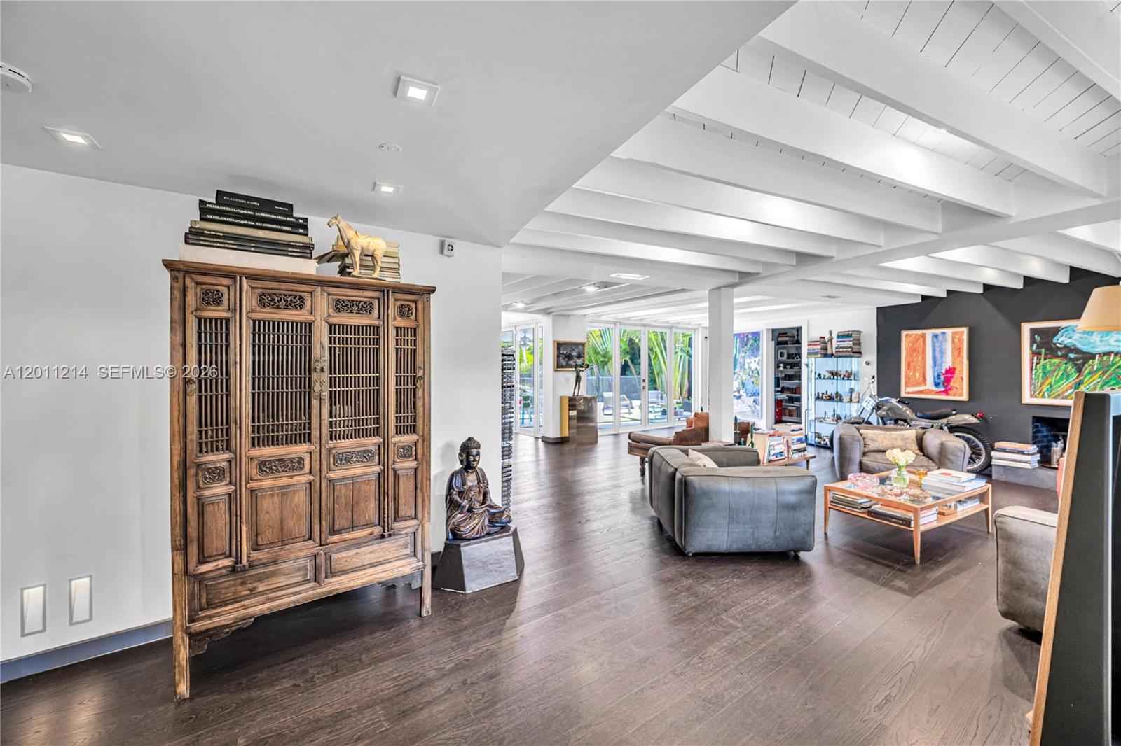 4975 Delaware Ave Miami Beach, FL 33140