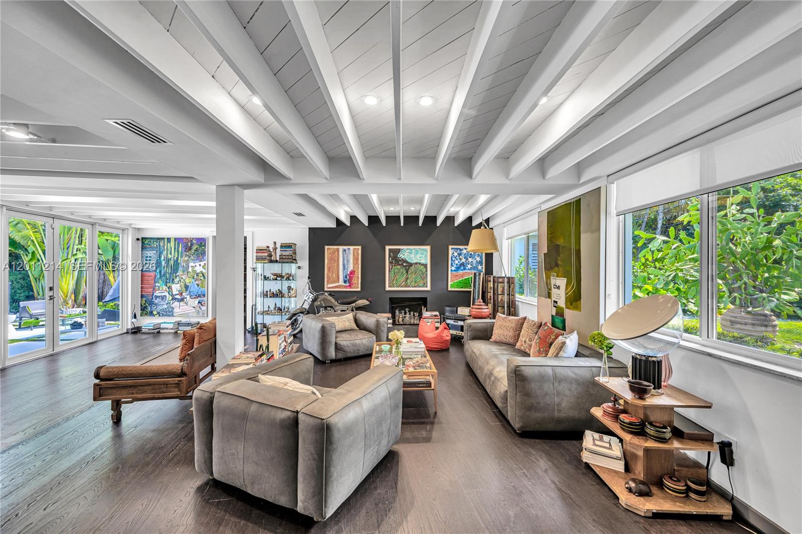 4975 Delaware Ave Miami Beach, FL 33140