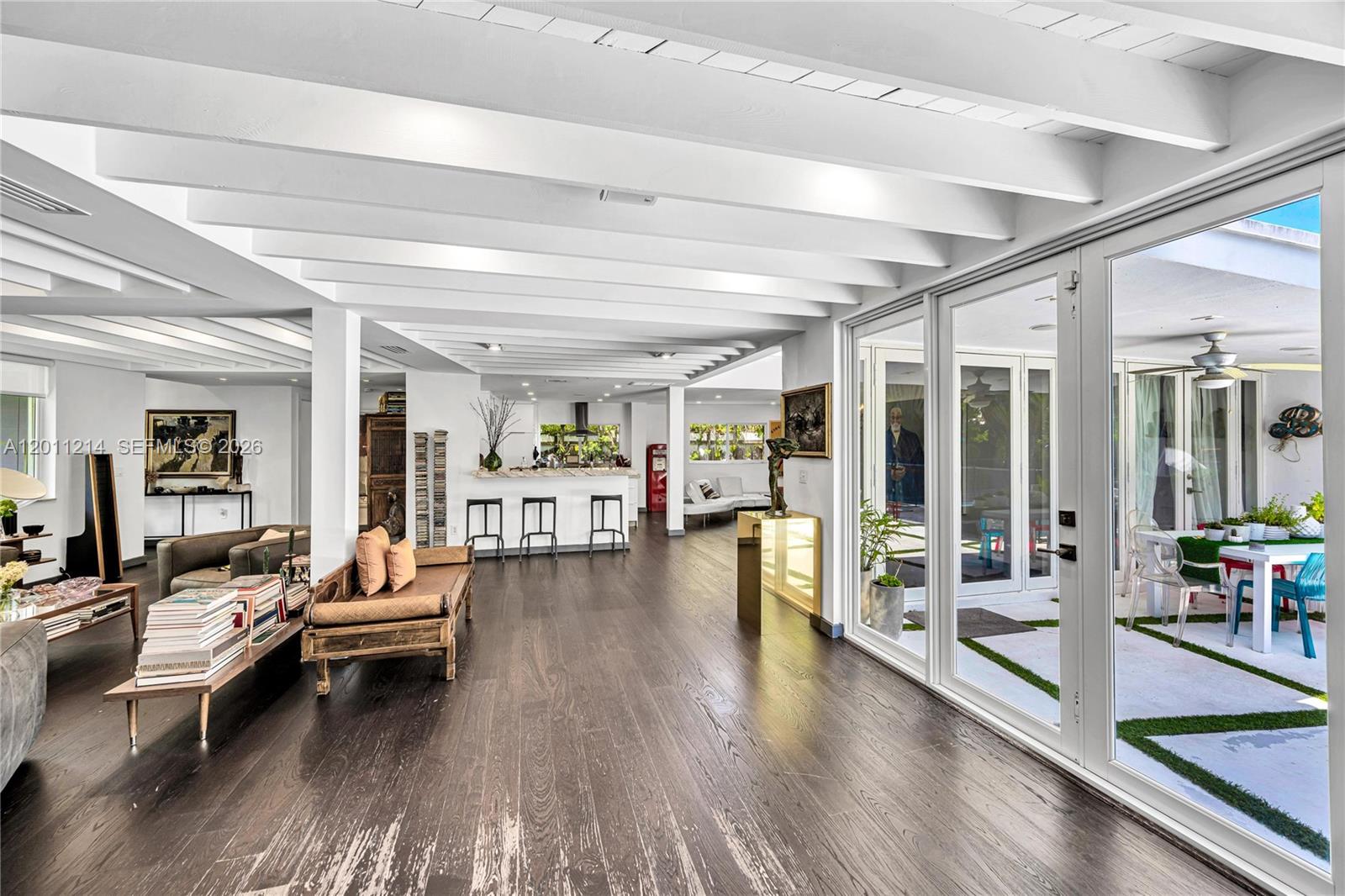 4975 Delaware Ave Miami Beach, FL 33140