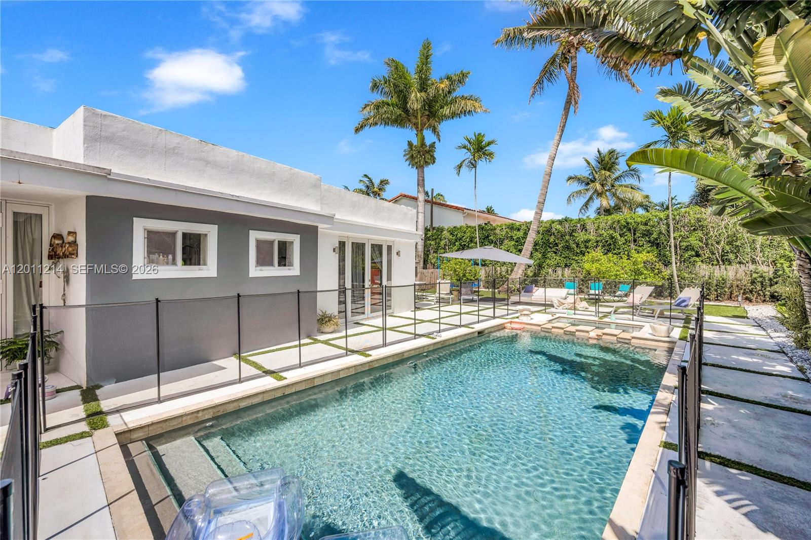 4975 Delaware Ave Miami Beach, FL 33140