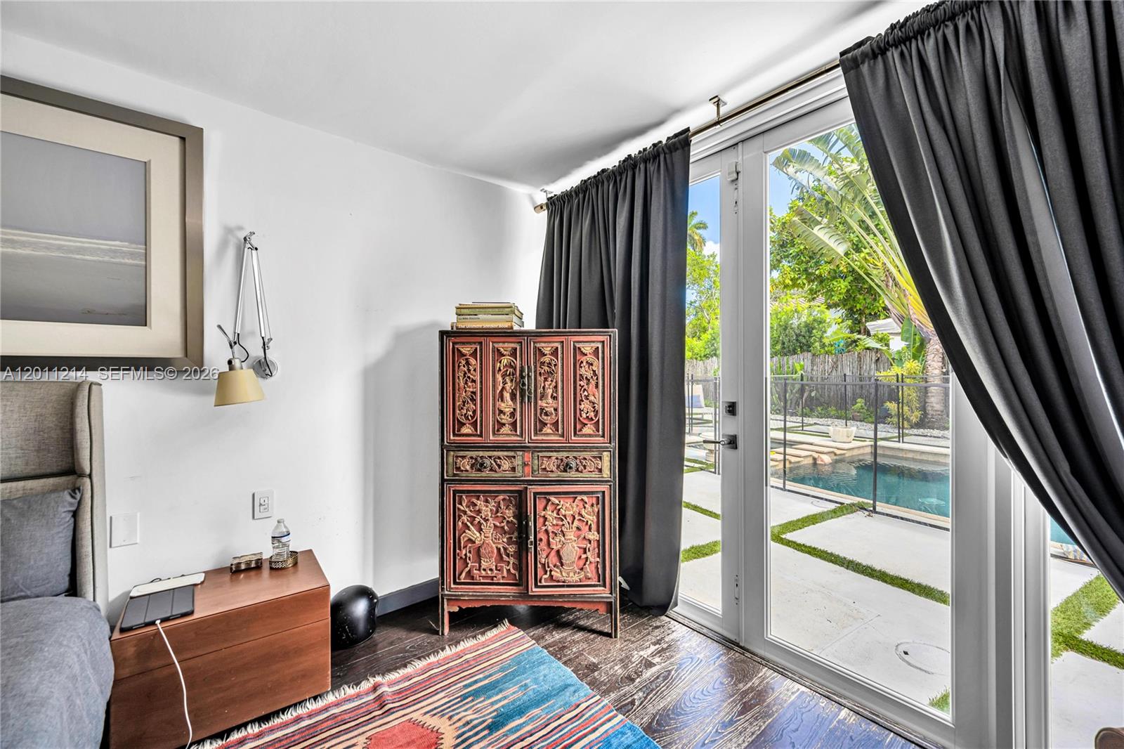 4975 Delaware Ave Miami Beach, FL 33140
