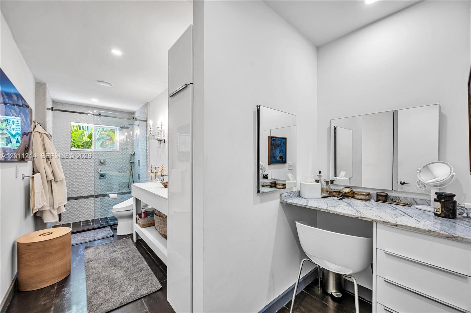 4975 Delaware Ave Miami Beach, FL 33140
