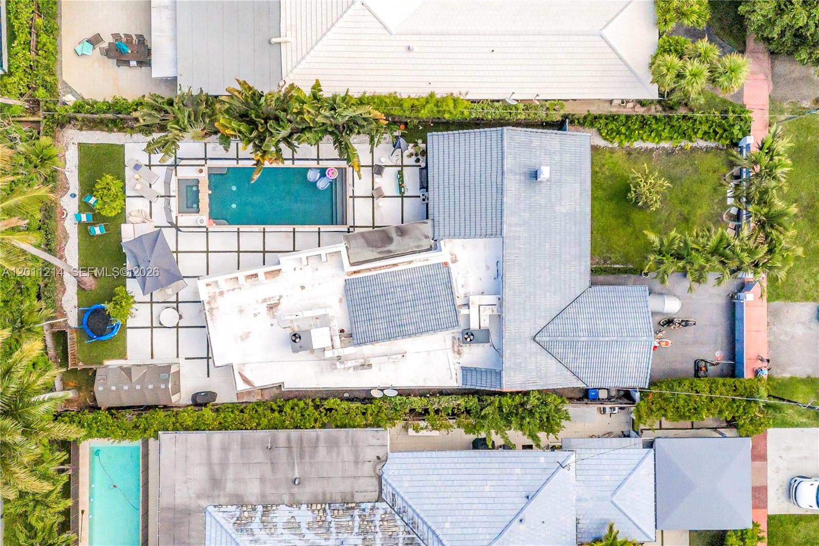 4975 Delaware Ave Miami Beach, FL 33140